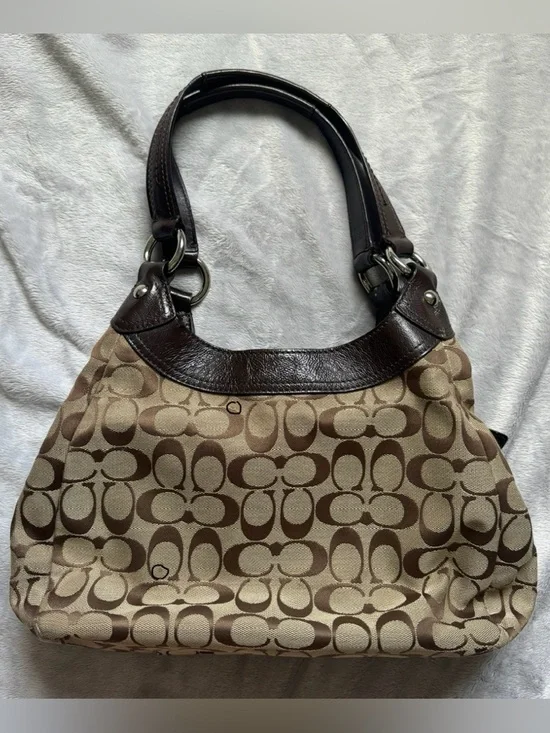 Coach Signature Soho Lynn Hobo Bag - Picture 2 of 16